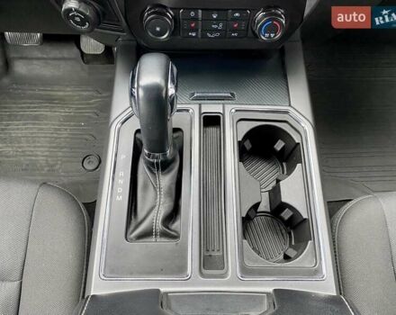 Сірий Форд Ф-150, об'ємом двигуна 2.7 л та пробігом 100 тис. км за 28900 $, фото 32 на Automoto.ua