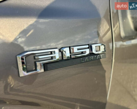 Форд Ф-150 2019 в Сумах на Automoto.ua Серый Форд Ф-150, объемом двигателя 2.7 л и пробегом 90 тыс. км за 34500 $, фото 13 на Automoto.ua