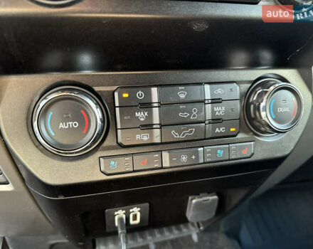 Форд Ф-150 2019 в Сумах на Automoto.ua Серый Форд Ф-150, объемом двигателя 2.7 л и пробегом 90 тыс. км за 34500 $, фото 22 на Automoto.ua