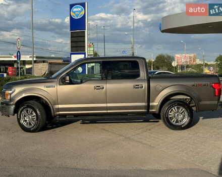 Форд Ф-150 2019 в Сумах на Automoto.ua Серый Форд Ф-150, объемом двигателя 2.7 л и пробегом 90 тыс. км за 34500 $, фото 3 на Automoto.ua