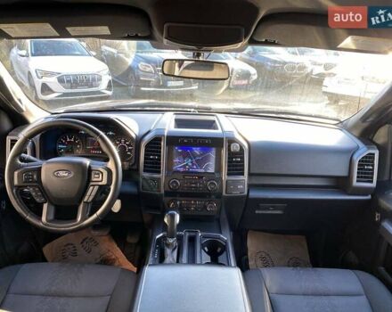 Серый Форд Ф-150, объемом двигателя 4.95 л и пробегом 74 тыс. км за 31500 $, фото 8 на Automoto.ua