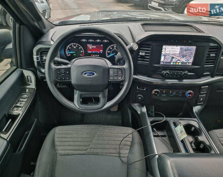 Серый Форд Ф-150, объемом двигателя 2.7 л и пробегом 185 тыс. км за 30940 $, фото 19 на Automoto.ua