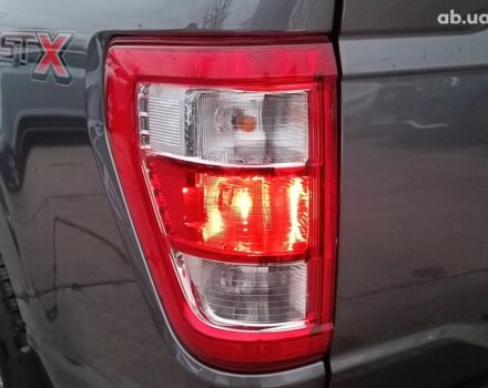 Серый Форд Ф-150, объемом двигателя 2.7 л и пробегом 185 тыс. км за 30990 $, фото 11 на Automoto.ua