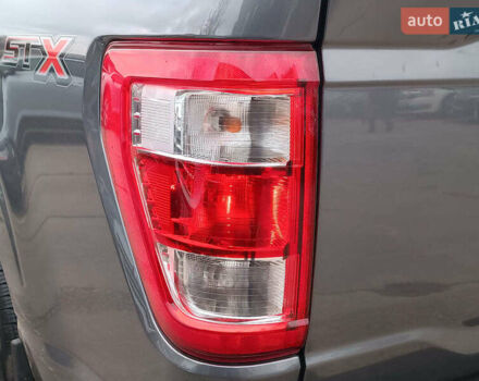Серый Форд Ф-150, объемом двигателя 2.7 л и пробегом 185 тыс. км за 30940 $, фото 14 на Automoto.ua