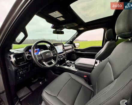 Серый Форд Ф-150, объемом двигателя 3.5 л и пробегом 129 тыс. км за 47777 $, фото 80 на Automoto.ua