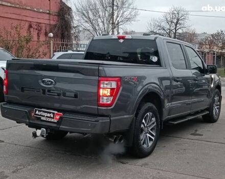 Серый Форд Ф-150, объемом двигателя 2.7 л и пробегом 185 тыс. км за 30990 $, фото 14 на Automoto.ua
