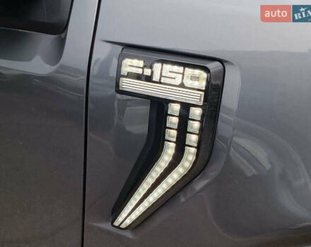 Серый Форд Ф-150, объемом двигателя 2.7 л и пробегом 185 тыс. км за 30940 $, фото 9 на Automoto.ua