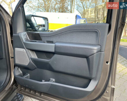 Серый Форд Ф-150, объемом двигателя 0 л и пробегом 2 тыс. км за 60300 $, фото 27 на Automoto.ua