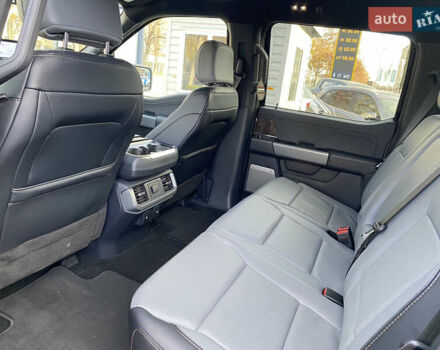 Серый Форд Ф-150, объемом двигателя 0 л и пробегом 2 тыс. км за 60300 $, фото 21 на Automoto.ua