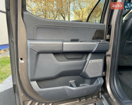 Серый Форд Ф-150, объемом двигателя 0 л и пробегом 2 тыс. км за 60300 $, фото 20 на Automoto.ua