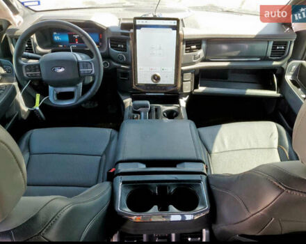 Сірий Форд Ф-150, об'ємом двигуна 0 л та пробігом 31 тис. км за 35000 $, фото 3 на Automoto.ua