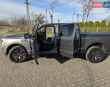 Серый Форд Ф-150, объемом двигателя 0 л и пробегом 9 тыс. км за 42000 $, фото 11 на Automoto.ua