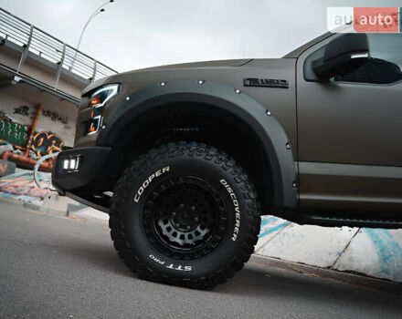 Синій Форд Ф-150, об'ємом двигуна 4.95 л та пробігом 103 тис. км за 39999 $, фото 4 на Automoto.ua