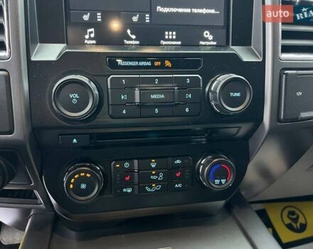 Синий Форд Ф-150, объемом двигателя 2.69 л и пробегом 157 тыс. км за 31000 $, фото 11 на Automoto.ua