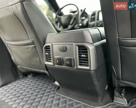 Синий Форд Ф-150, объемом двигателя 5 л и пробегом 220 тыс. км за 22900 $, фото 45 на Automoto.ua