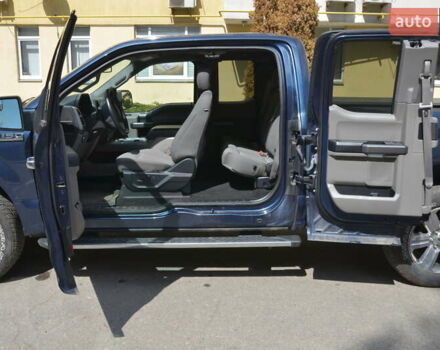 Форд Ф-150 2020 у Харкові на Automoto.ua Синій Форд Ф-150, об'ємом двигуна 5.04 л та пробігом 15 тис. км за 34500 $, фото 9 на Automoto.ua