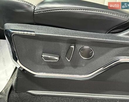 Синий Форд Ф-150, объемом двигателя 0 л и пробегом 32 тыс. км за 57500 $, фото 76 на Automoto.ua