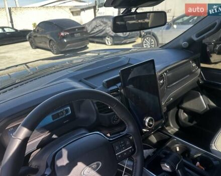 Форд Ф-150 2023 в Киеве на Automoto.ua Синий Форд Ф-150, объемом двигателя 0 л и пробегом 6 тыс. км за 61500 $, фото 13 на Automoto.ua