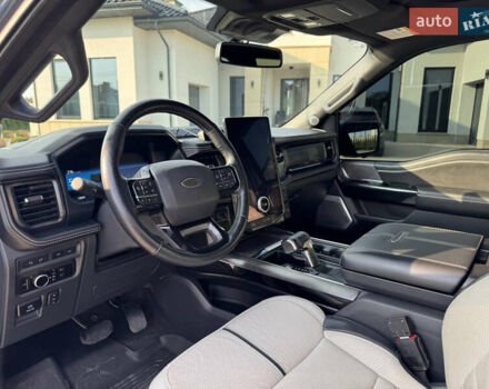 Форд Ф-150 2023 в Тернополе на Automoto.ua Синий Форд Ф-150, объемом двигателя 0 л и пробегом 49 тыс. км за 64900 $, фото 16 на Automoto.ua