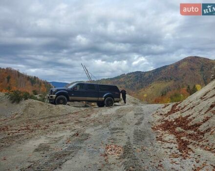 Форд Ф-250 2013 в Виннице на Automoto.ua Синий Форд Ф-250, объемом двигателя 6.7 л и пробегом 165 тыс. км за 45000 $, фото 38 на Automoto.ua