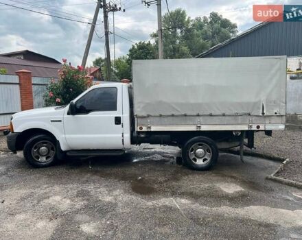 Белый Форд Ф-350, объемом двигателя 5.4 л и пробегом 200 тыс. км за 10000 $, фото 5 на Automoto.ua