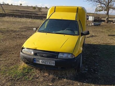 Форд Ф-350 1998 в Веселиново на Automoto.ua Желтый Форд Ф-350, объемом двигателя 1.75 л и пробегом 85 тыс. км за 700 $, фото 1 на Automoto.ua