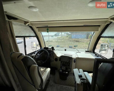 Белый Форд F-530, объемом двигателя 7.4 л и пробегом 35 тыс. км за 68000 $, фото 10 на Automoto.ua