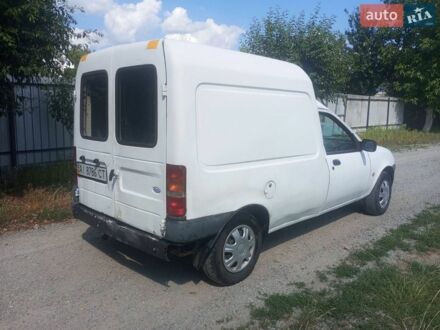 Белый Форд Ф-750, объемом двигателя 1.3 л и пробегом 200 тыс. км за 850 $, фото 1 на Automoto.ua