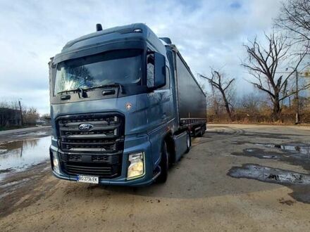 Серый Форд F-Max, объемом двигателя 12.7 л и пробегом 161 тыс. км за 65000 $, фото 1 на Automoto.ua