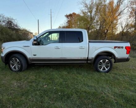 Белый Форд F-Series, объемом двигателя 5 л и пробегом 49 тыс. км за 10000 $, фото 2 на Automoto.ua