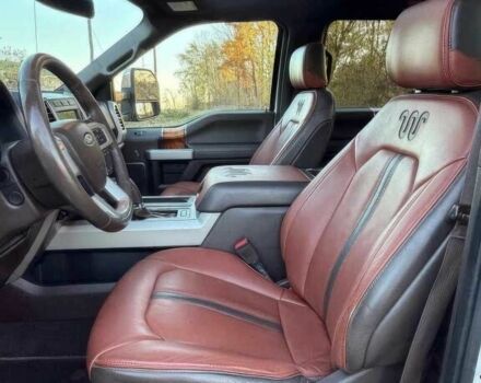 Белый Форд F-Series, объемом двигателя 5 л и пробегом 49 тыс. км за 10000 $, фото 8 на Automoto.ua