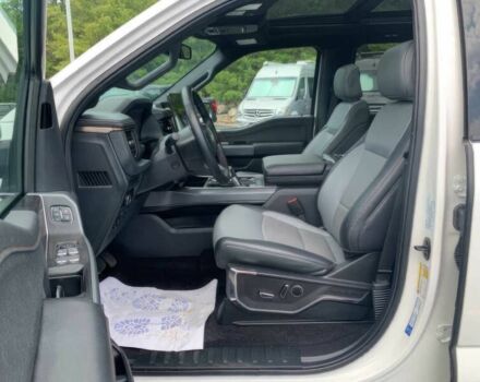 Форд F-Series 2023 в Чернигове на Automoto.ua Белый Форд F-Series, объемом двигателя 0 л и пробегом 24 тыс. км за 25000 $, фото 7 на Automoto.ua