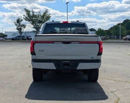 Форд F-Series 2024 в Ивано-Франковске на Automoto.ua Белый Форд F-Series, объемом двигателя 0 л и пробегом 10 тыс. км за 30000 $, фото 6 на Automoto.ua