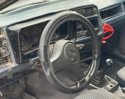 Серый Форд F-Series, объемом двигателя 2 л и пробегом 200 тыс. км за 381 $, фото 5 на Automoto.ua