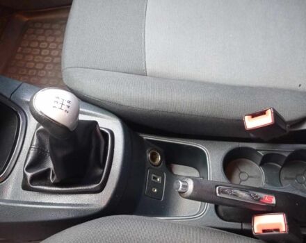 Белый Форд Фестива, объемом двигателя 1.2 л и пробегом 73 тыс. км за 5800 $, фото 11 на Automoto.ua