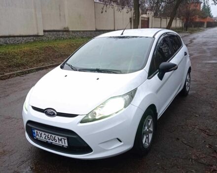 Белый Форд Фестива, объемом двигателя 1.2 л и пробегом 73 тыс. км за 5800 $, фото 1 на Automoto.ua