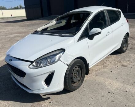 Білий Форд Фестіва, об'ємом двигуна 1.1 л та пробігом 135 тис. км за 2500 $, фото 1 на Automoto.ua
