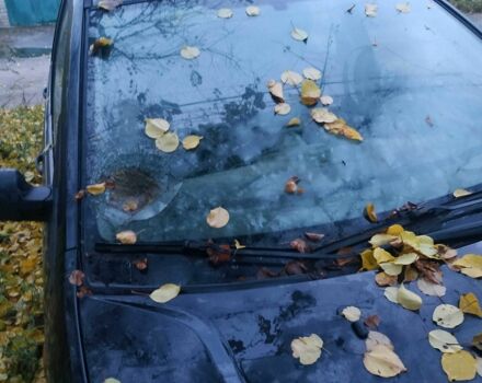 Чорний Форд Фестіва, об'ємом двигуна 1.2 л та пробігом 360 тис. км за 1074 $, фото 1 на Automoto.ua