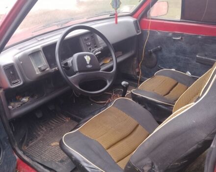 Красный Форд Фестива, объемом двигателя 0 л и пробегом 1 тыс. км за 596 $, фото 3 на Automoto.ua