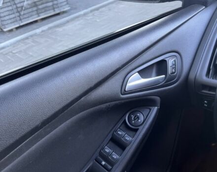 Форд Фестива 2015 в Тернополе на Automoto.ua Серый Форд Фестива, объемом двигателя 1 л и пробегом 160 тыс. км за 6600 $, фото 7 на Automoto.ua