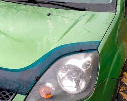 Форд Фестива 2006 в Сумах на Automoto.ua Зеленый Форд Фестива, объемом двигателя 1.4 л и пробегом 124 тыс. км за 3500 $, фото 2 на Automoto.ua