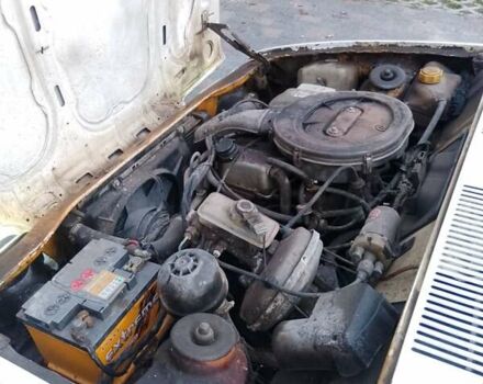 Белый Форд Фиеста, объемом двигателя 1.4 л и пробегом 53 тыс. км за 1200 $, фото 10 на Automoto.ua