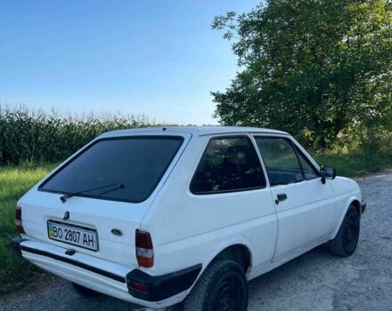 Білий Форд Фієста, об'ємом двигуна 1.1 л та пробігом 3 тис. км за 550 $, фото 4 на Automoto.ua