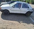 Белый Форд Фиеста, объемом двигателя 0 л и пробегом 200 тыс. км за 550 $, фото 4 на Automoto.ua