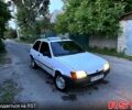 Белый Форд Фиеста, объемом двигателя 1.3 л и пробегом 100 тыс. км за 750 $, фото 1 на Automoto.ua