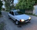 Белый Форд Фиеста, объемом двигателя 1.3 л и пробегом 100 тыс. км за 750 $, фото 1 на Automoto.ua