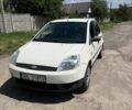 Белый Форд Фиеста, объемом двигателя 1.4 л и пробегом 300 тыс. км за 1450 $, фото 1 на Automoto.ua