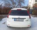 Белый Форд Фиеста, объемом двигателя 1.4 л и пробегом 234 тыс. км за 3950 $, фото 4 на Automoto.ua