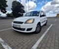 Белый Форд Фиеста, объемом двигателя 1.3 л и пробегом 216 тыс. км за 3300 $, фото 1 на Automoto.ua