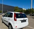 Белый Форд Фиеста, объемом двигателя 1.4 л и пробегом 219 тыс. км за 3800 $, фото 10 на Automoto.ua